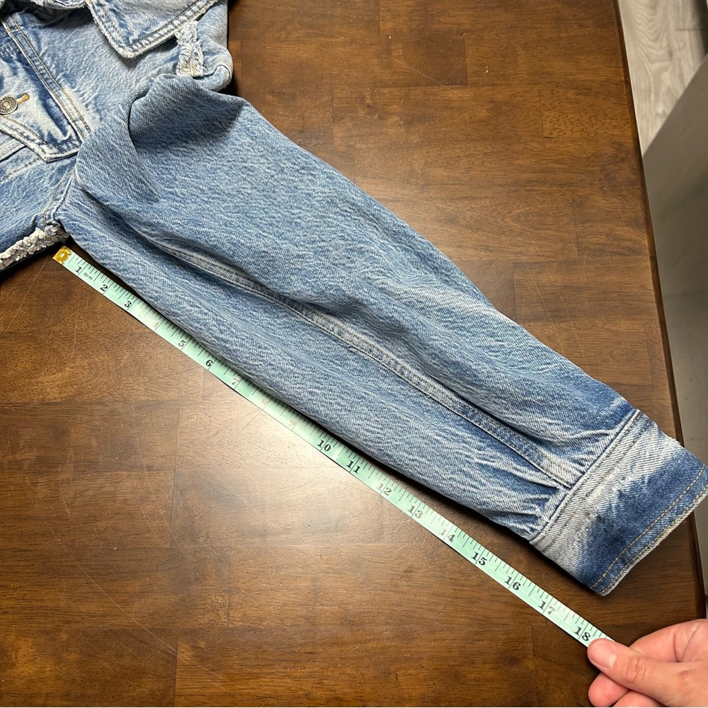 We The Free Indira Distressed Frayed Denim Jacket Size XS - Picture 14 of 16